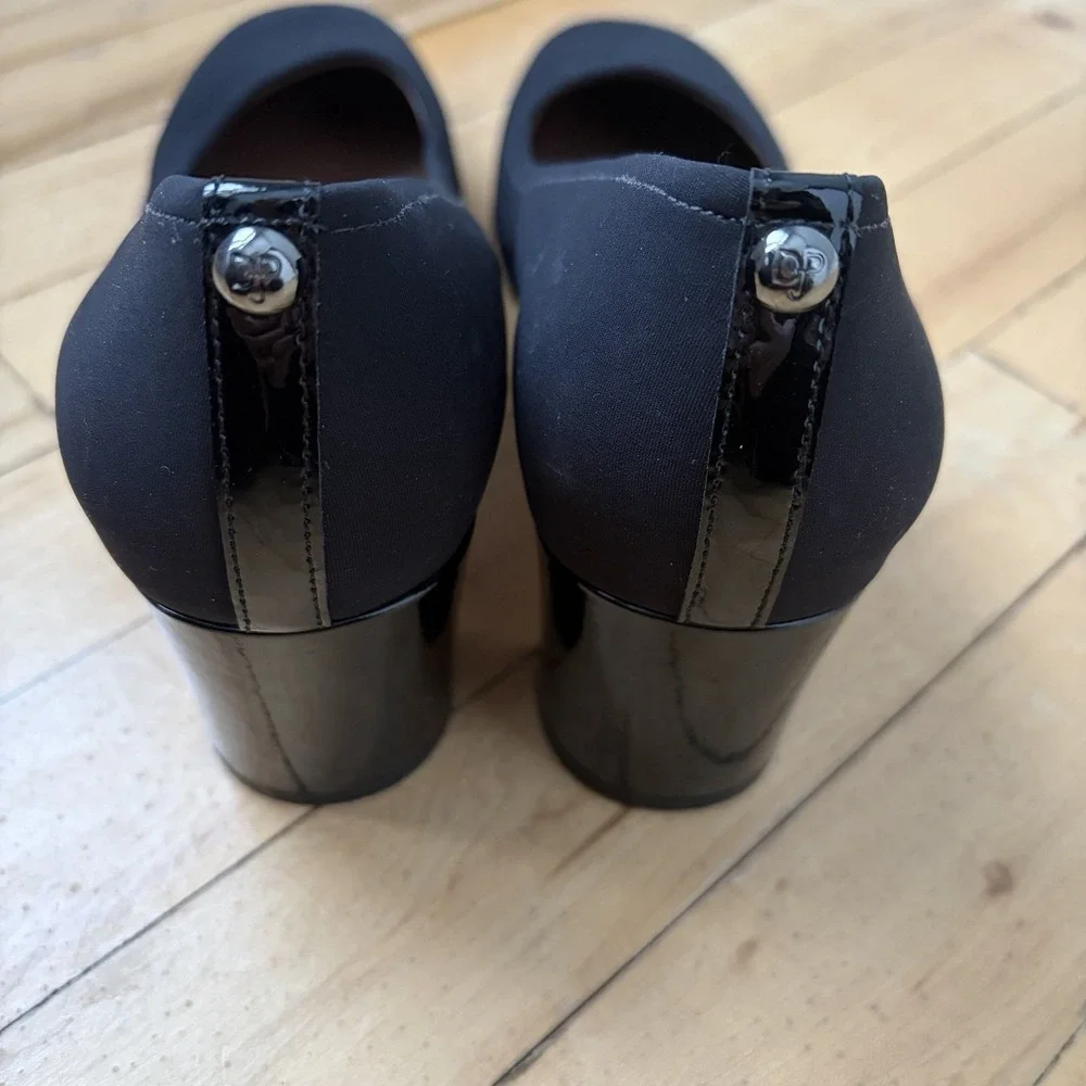 Donald J. Pliner product pair